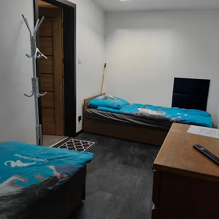 Wynajem Macierzysz 모리