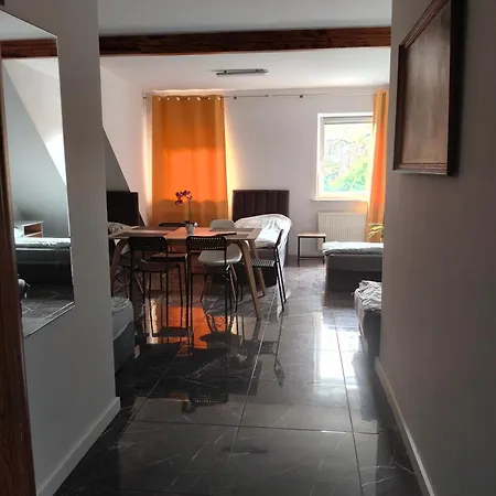 Wynajem Macierzysz *